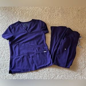 Figs Womens Scrubs| Original Purple| FIGS
